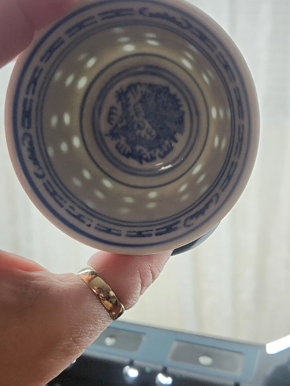 Set of 3 vintage Jingdezhen porcelain tea cups Blue and White